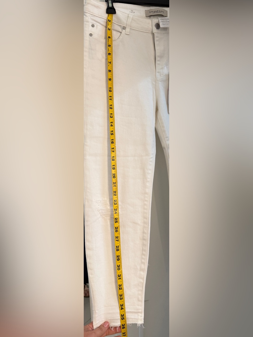 Liverpool Jeans Company White distressed Jeans ladies 12/31 NWT - Picture 2 of 12